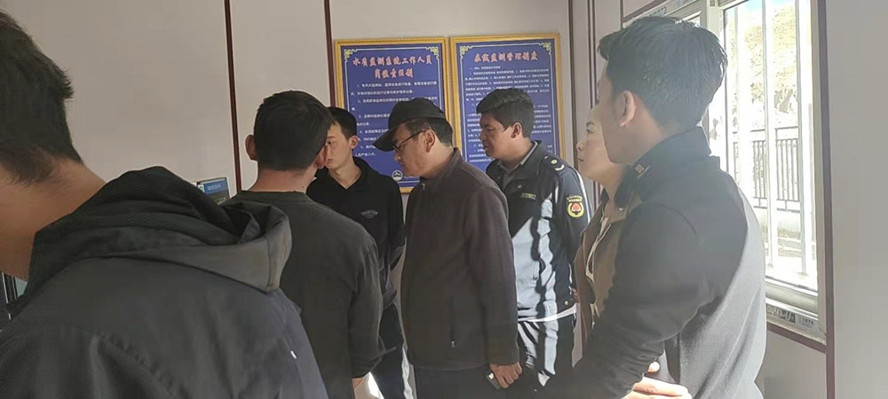 10月21日城管局、環(huán)保局及住建局局長蒞臨我廠謝通門污水處理廠檢查運行情況及了解整改階段。